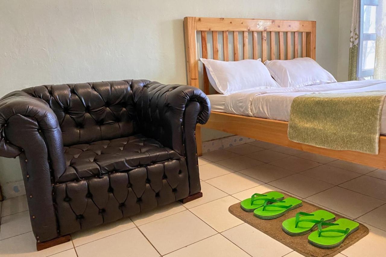 Tulia Lodge เอลโดเร็ท ภายนอก รูปภาพ